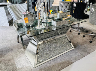 Diamond Crushed Dining Table